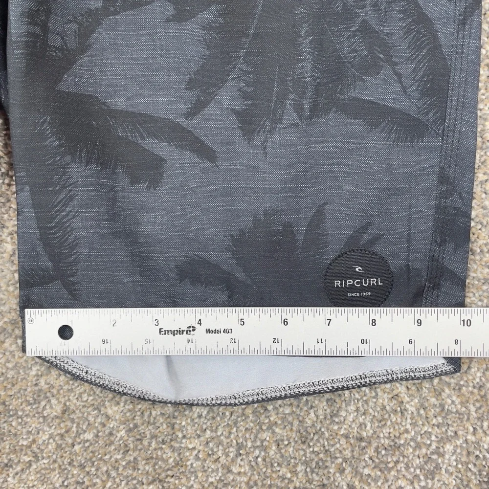 Rip Curl Board Shorts Mens 30 Dark Grey Palm Tree Print Swim Trunks CBOVC7‎